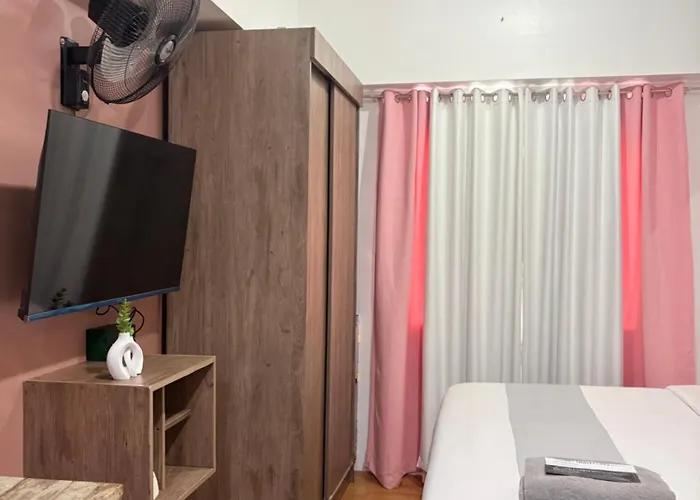 Deluxe Soft Super King Bed With Sofa Bed Sunvida Tower Across Sm Hotel apartamentowy Cebu