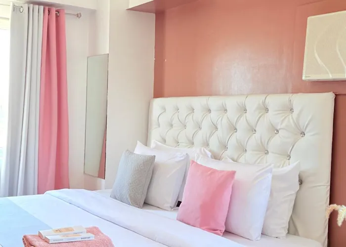 Hotel apartamentowy Deluxe Soft Super King Bed With Sofa Bed Sunvida Tower Across Sm