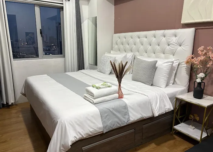 Deluxe Soft Super King Bed With Sofa Bed Sunvida Tower Across Sm